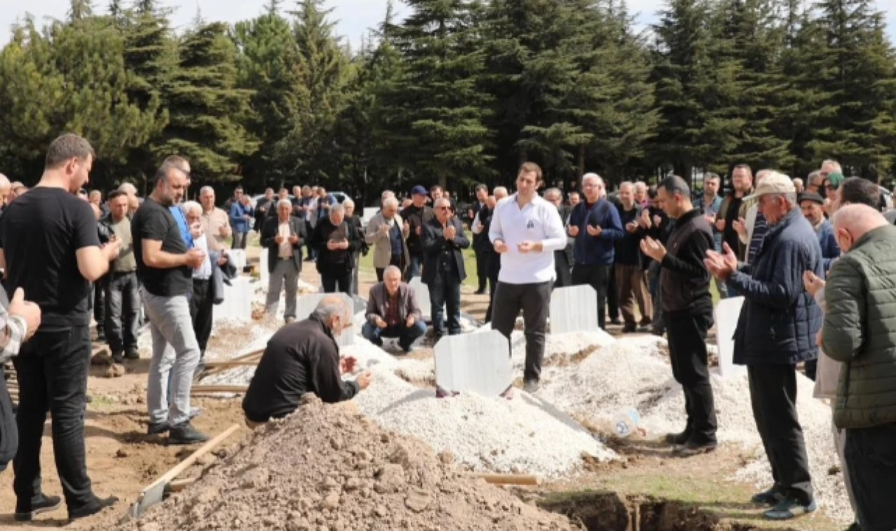 Neslihan Saraç son yolculuğuna uğurlandı