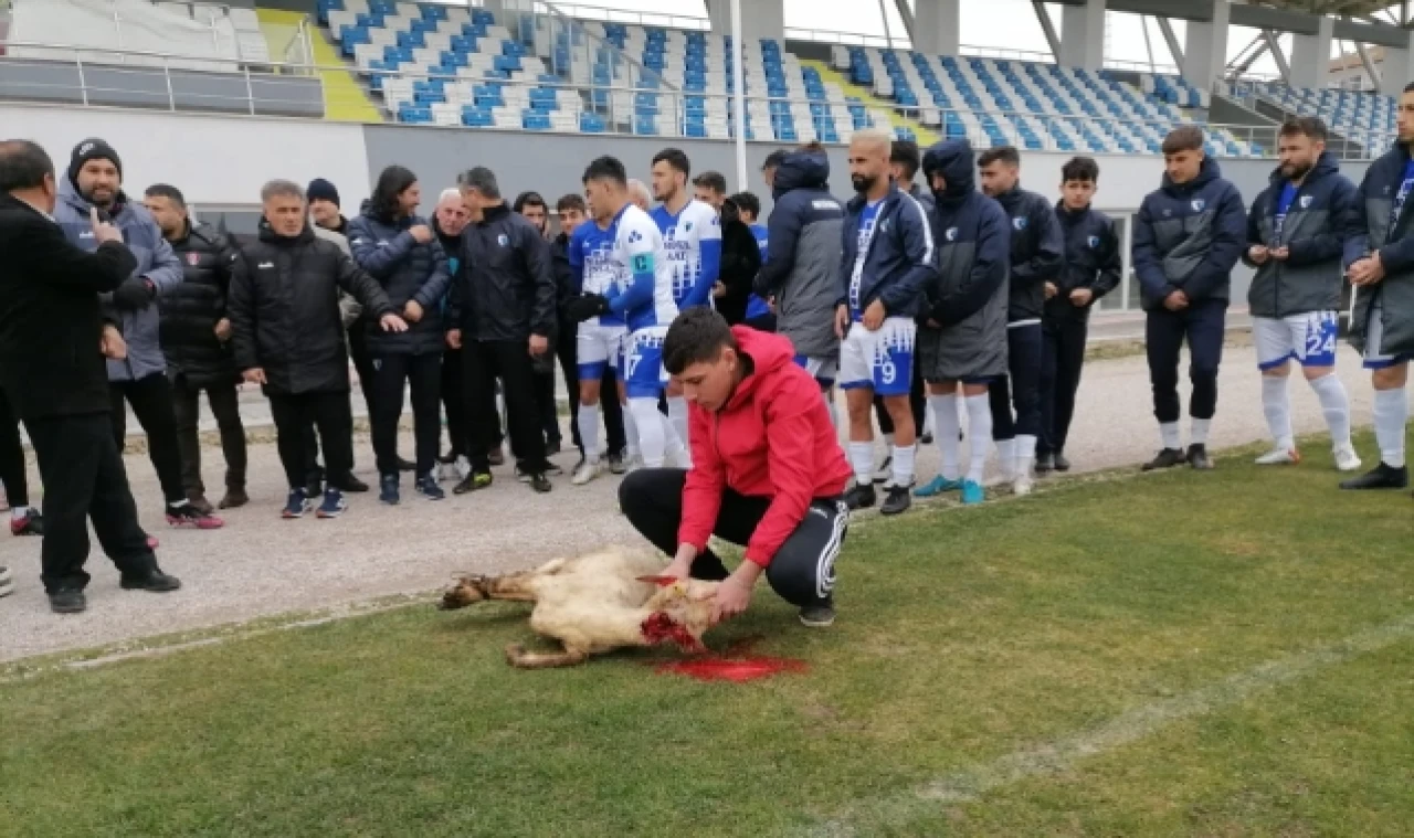 Sezonu Dualarla açtılar