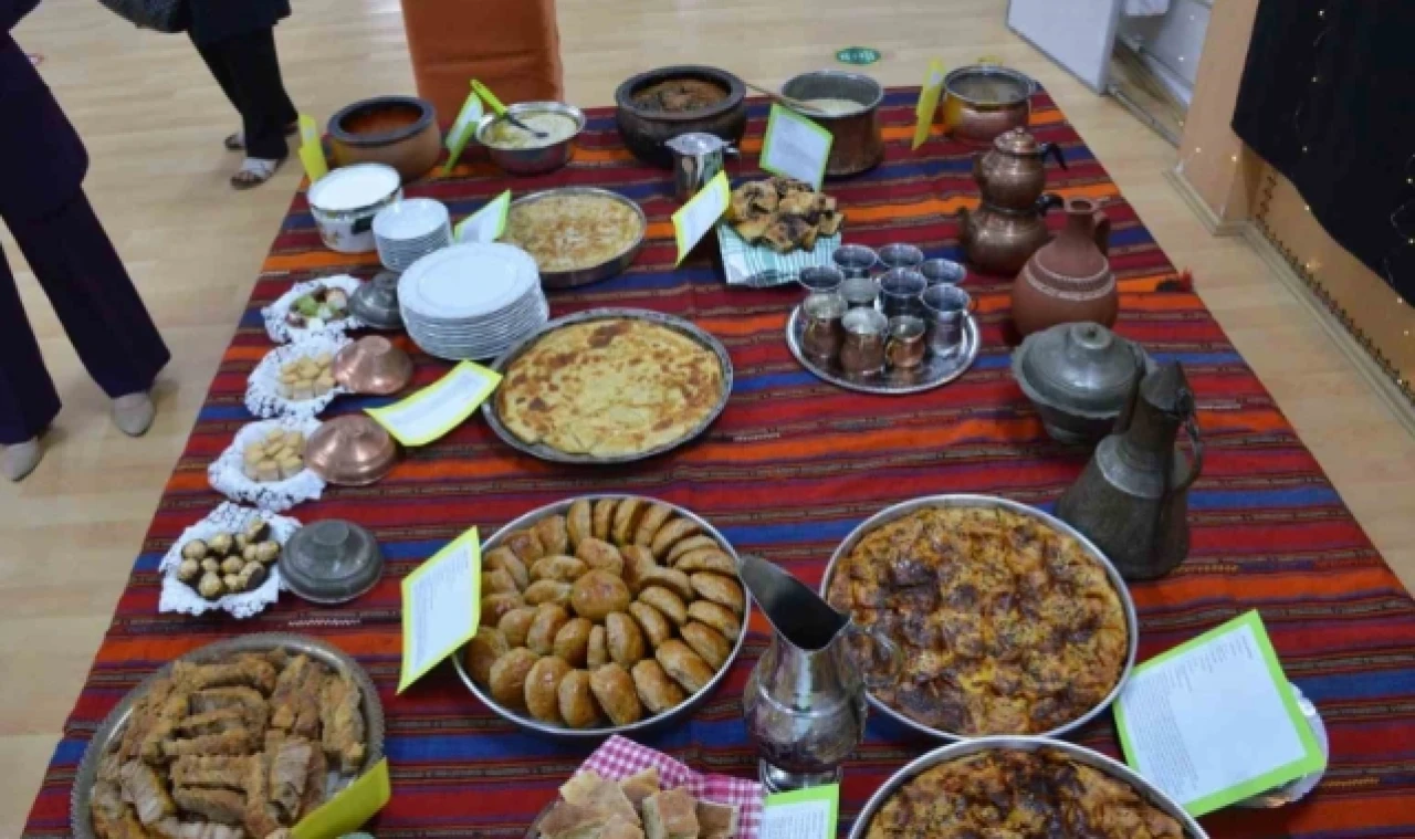 Anaokulunda Amasya’nın lezzetleri sergilendi