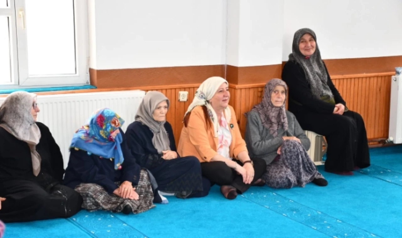 Büyükkaymakcı Seminere Katıldı