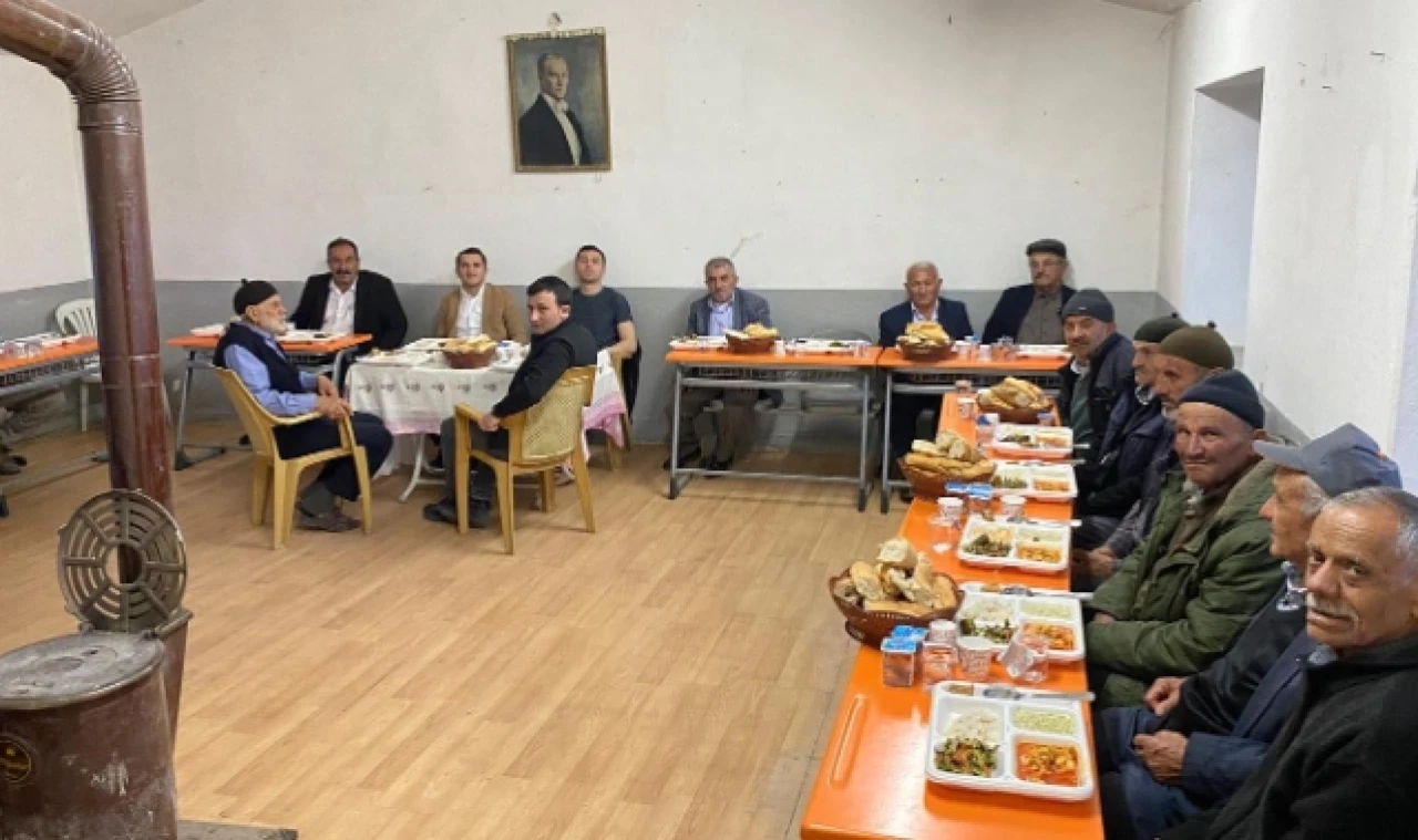 Kartal, İftar Programına Katıldı