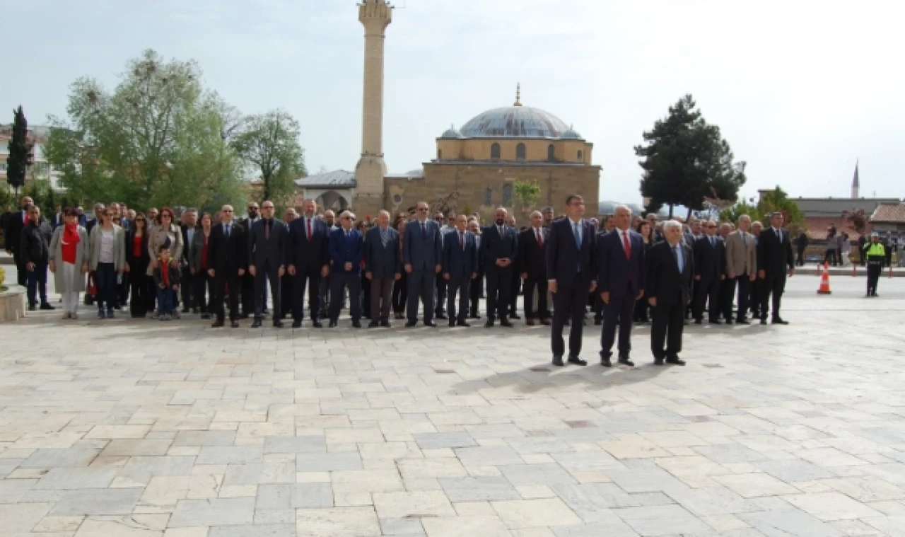 Merzifon'da kutlamalar başladı