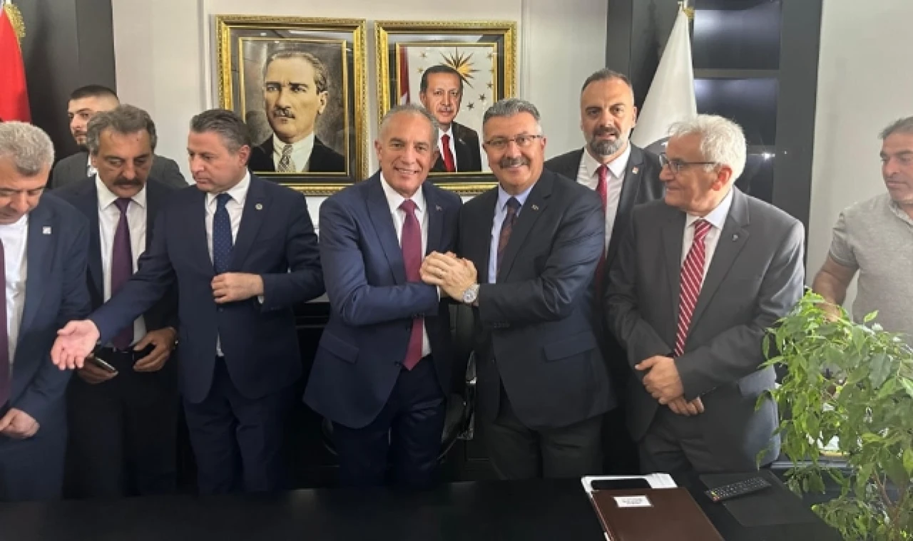 Ömer Özalp’in sevincine ortak oldu
