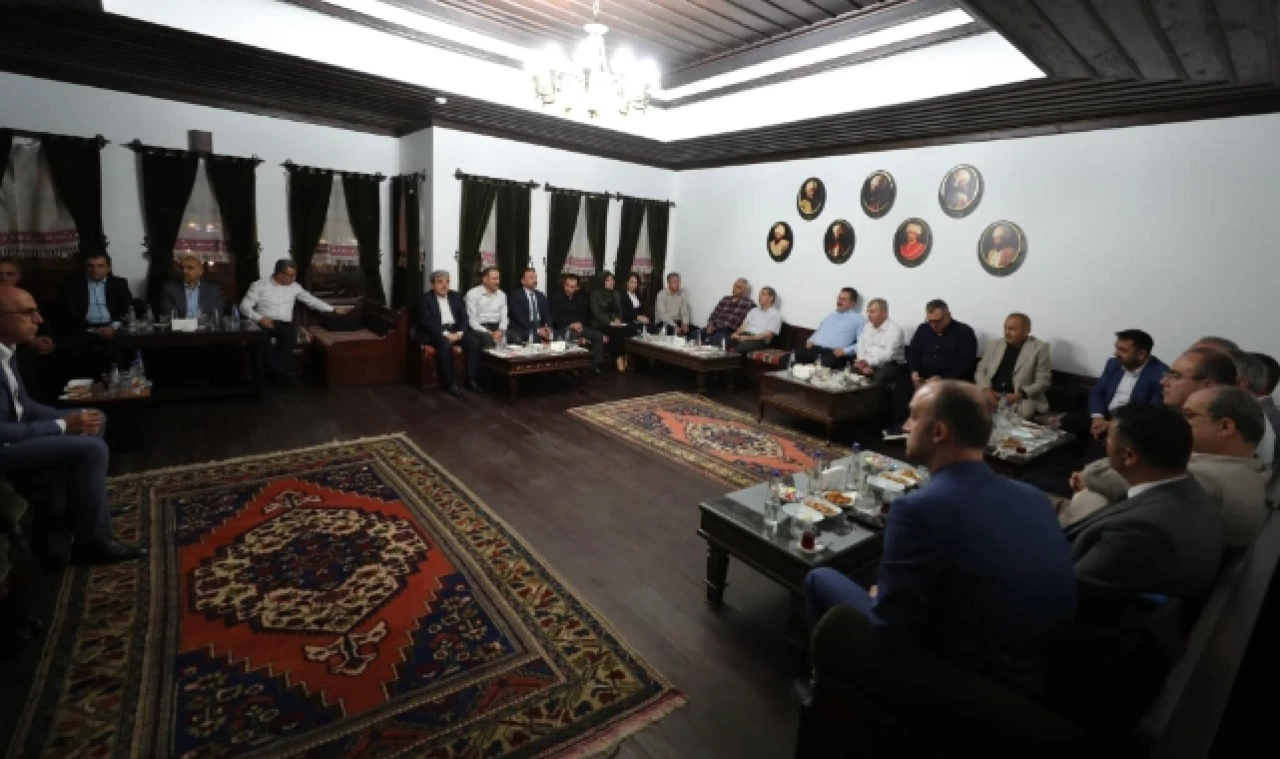Vali Doruk’tan Bir Dizi Ziyaret ve Toplantı