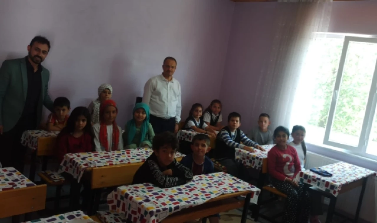 7-10 Yaş Kur’an Kursu Yılsonu Etkinliği Düzenlendi