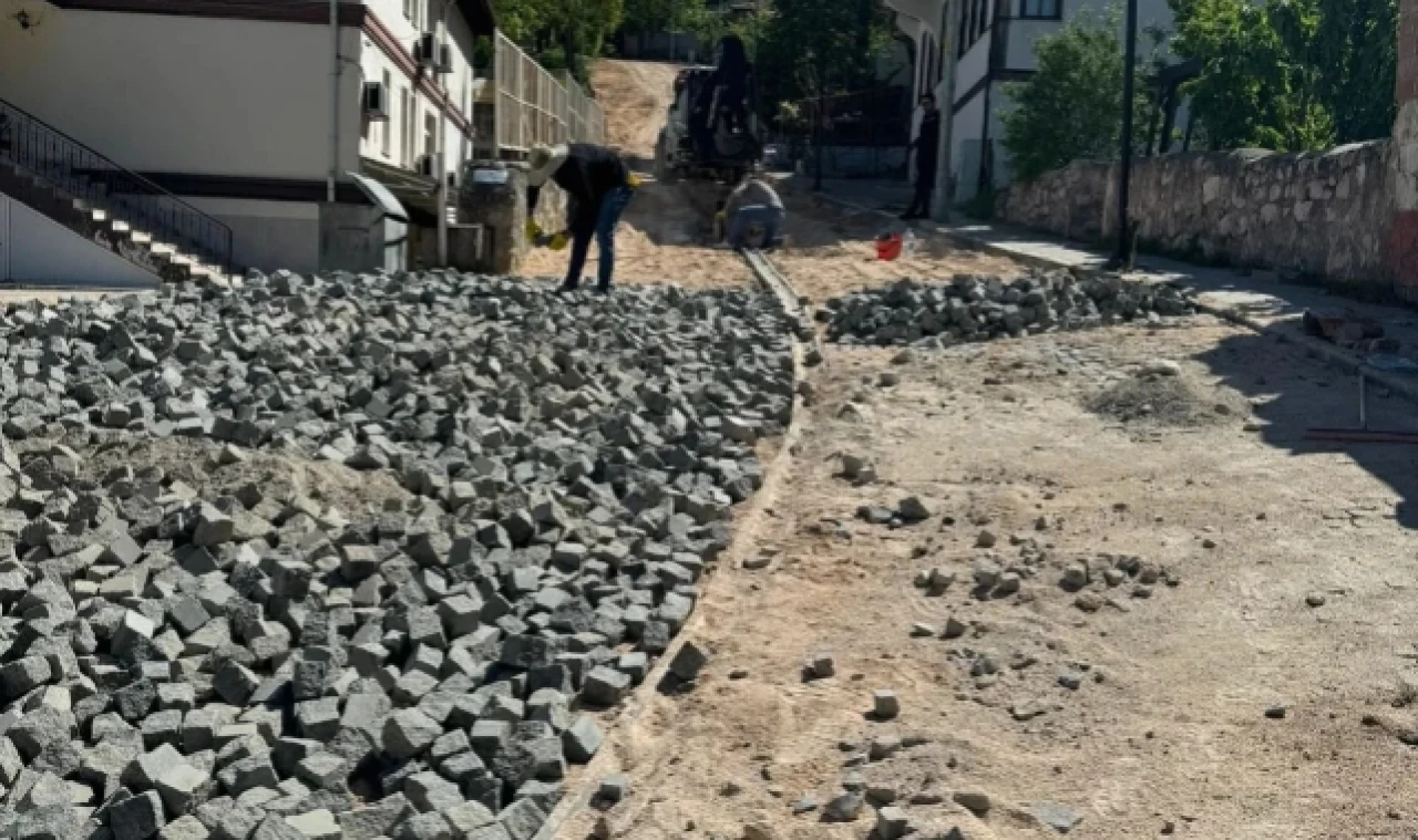 Amasya Belediyesi Ekipleri Çalışmaları Sürüyor