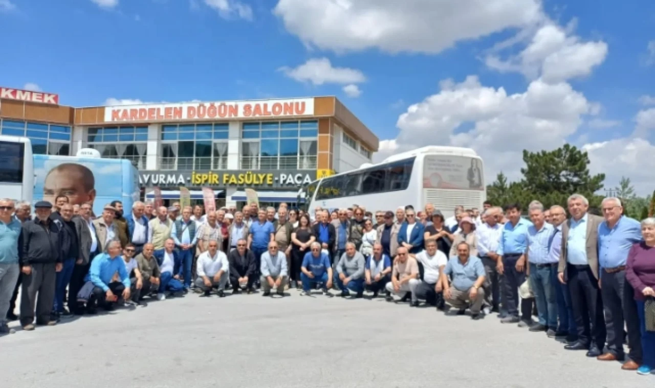 Büyük Emekliler Mitingi’ne yoğun katılım
