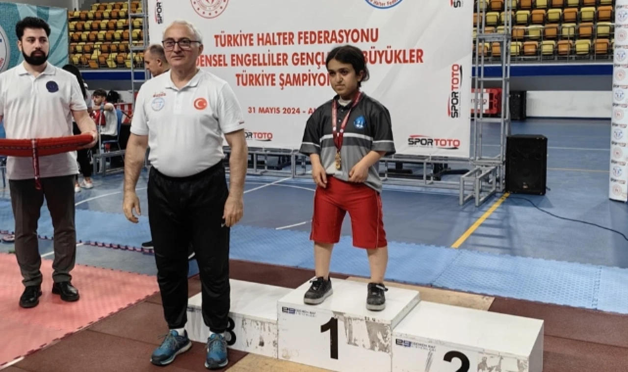 Kader Kaplan,Türkiye Şampiyonu Oldu