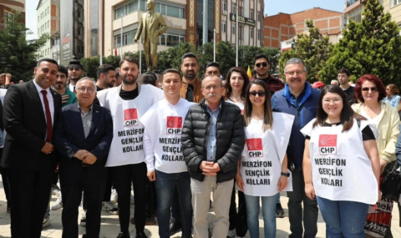 Kargı; "Yaşasın 1 Mayıs"