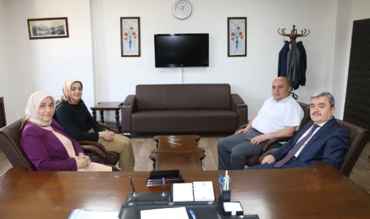 Türkmen, Hamamözü İlçe Milli Eğitim Müdürlüğü'nü Ziyaret Etti