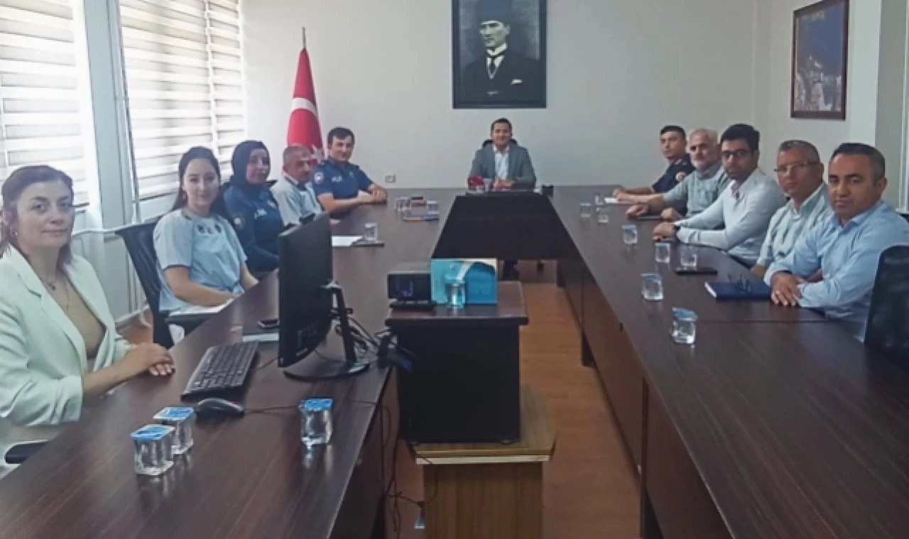 Aile İçi ve Kadına Yönelik Şiddetle Mücadele Koordinasyon, İzleme ve Değerlendirme Komisyon Toplantısı Yapıldı