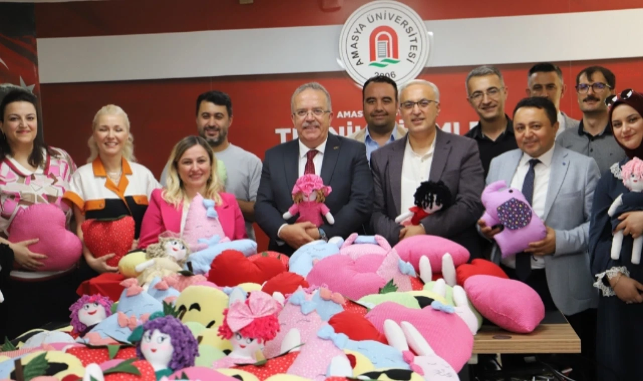 Deprem Bölgesindeki Öğrencilere Karne Sürprizi