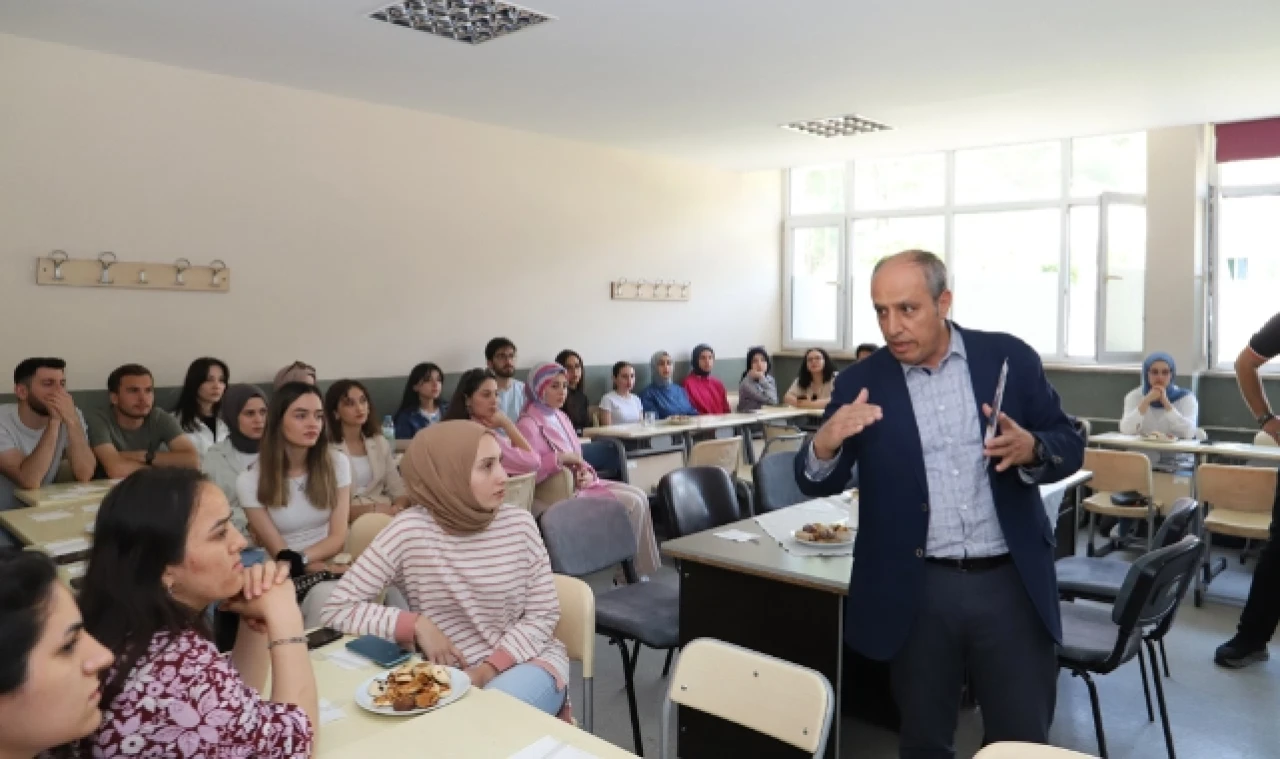 Epilepsi Nöbet Yönetiminde Simülasyonun Kullanımı Eğitimi Verildi