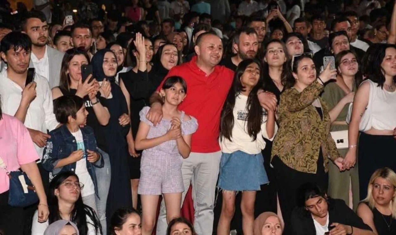Erbaa Kent Orkestrası Pop Konseri Düzenlendi