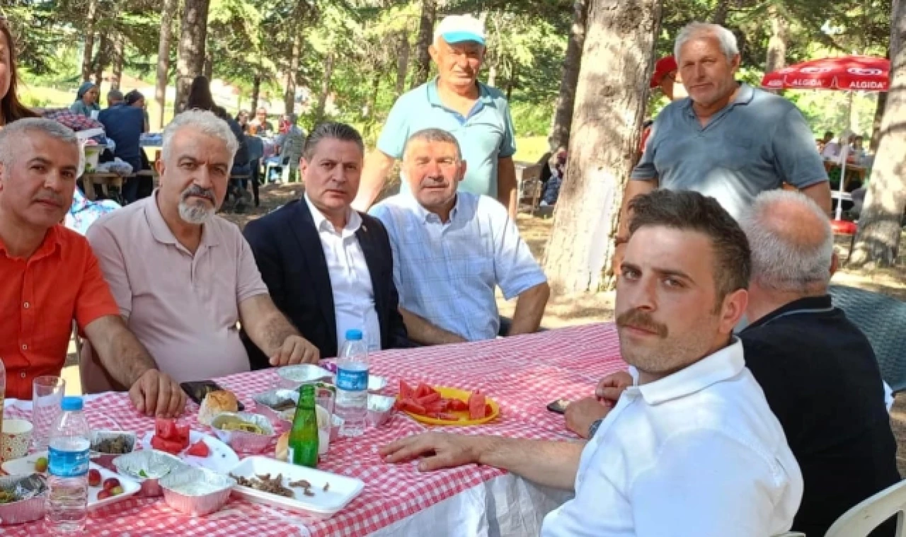 Karagöz, Piknik ve Bayramlaşma Etkinliği’ne katıldı