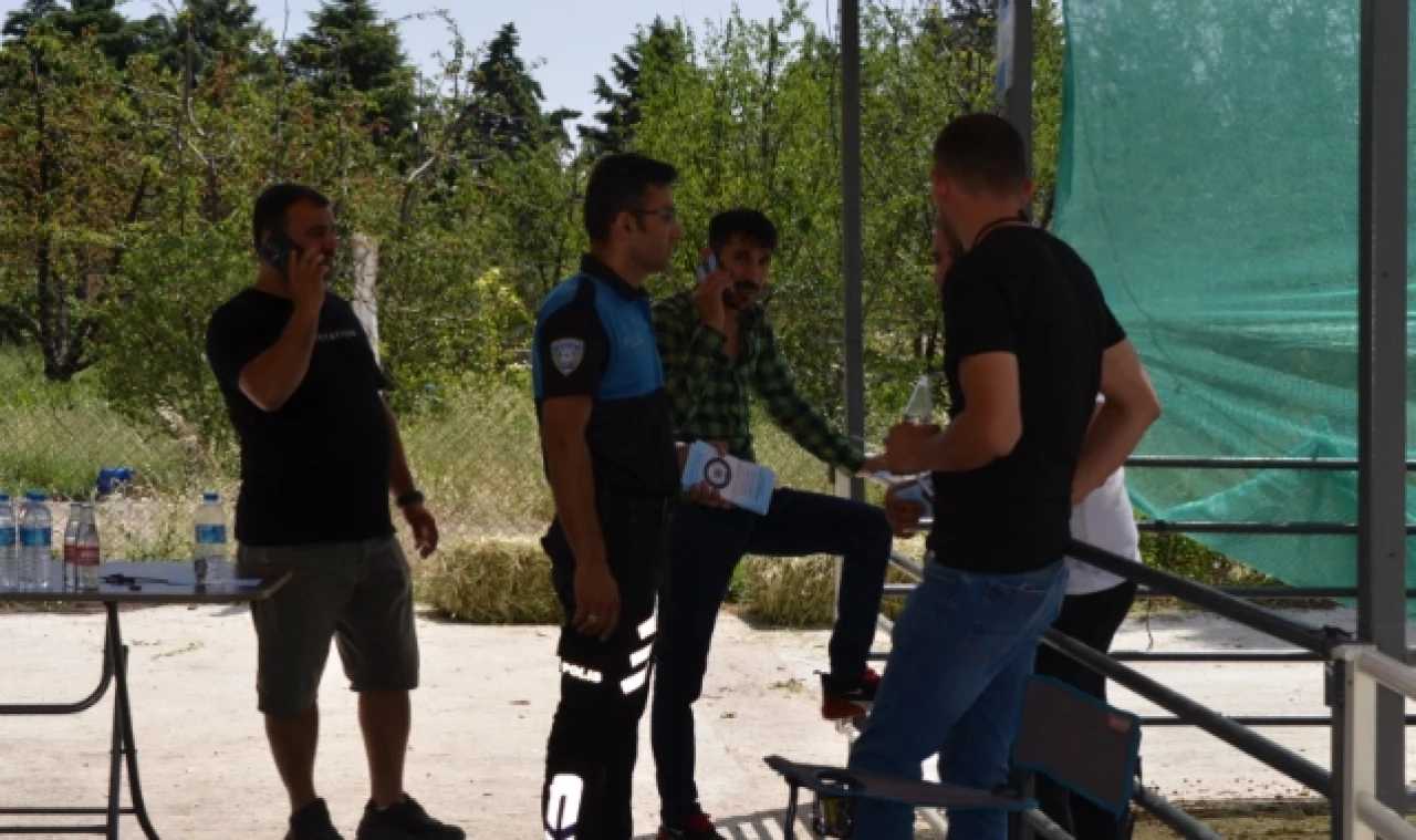 Polisten broşürlü uyarı