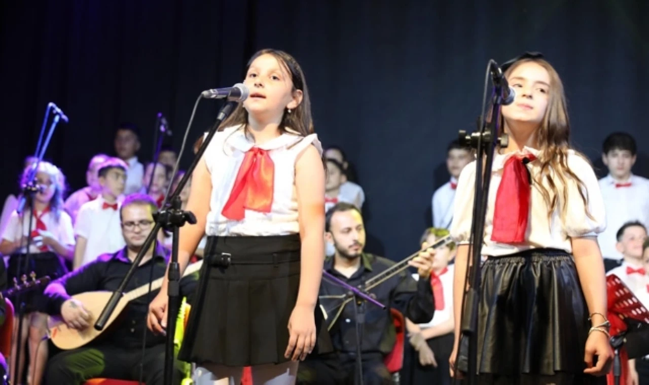 THM Çocuk Korosu’ndan 10. Yıla Özel “Best Of”