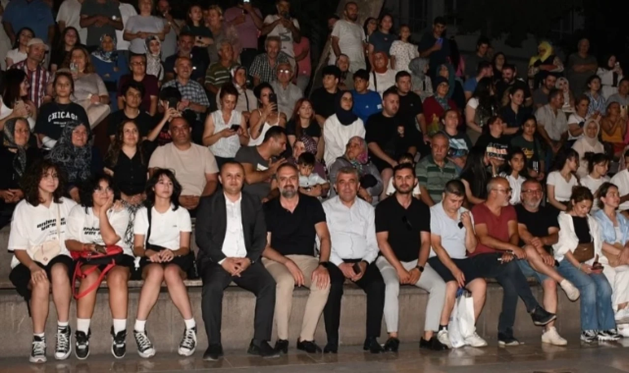 Amasya'da Grup Araf Konseri