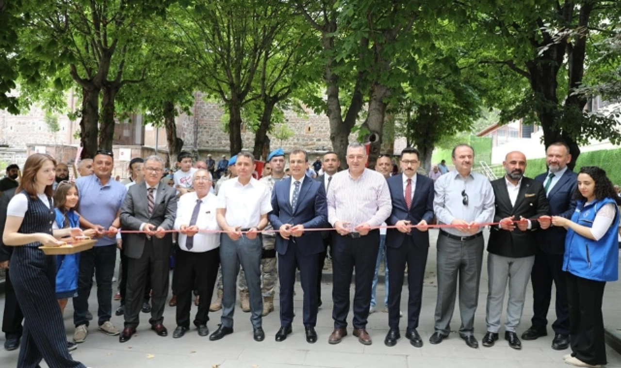 Gençler 15 Temmuz’u Resimlediler