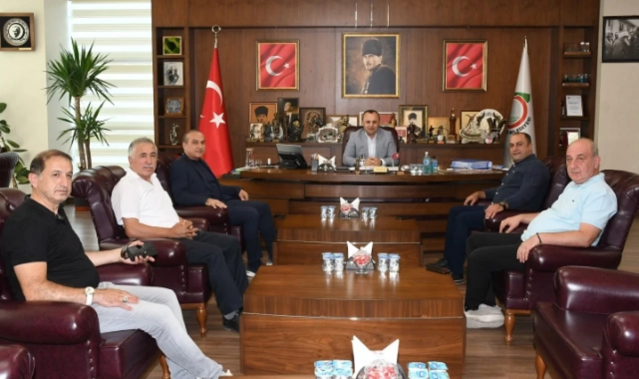 Kırlangıç, Sevindi'yi Ziyaret Etti