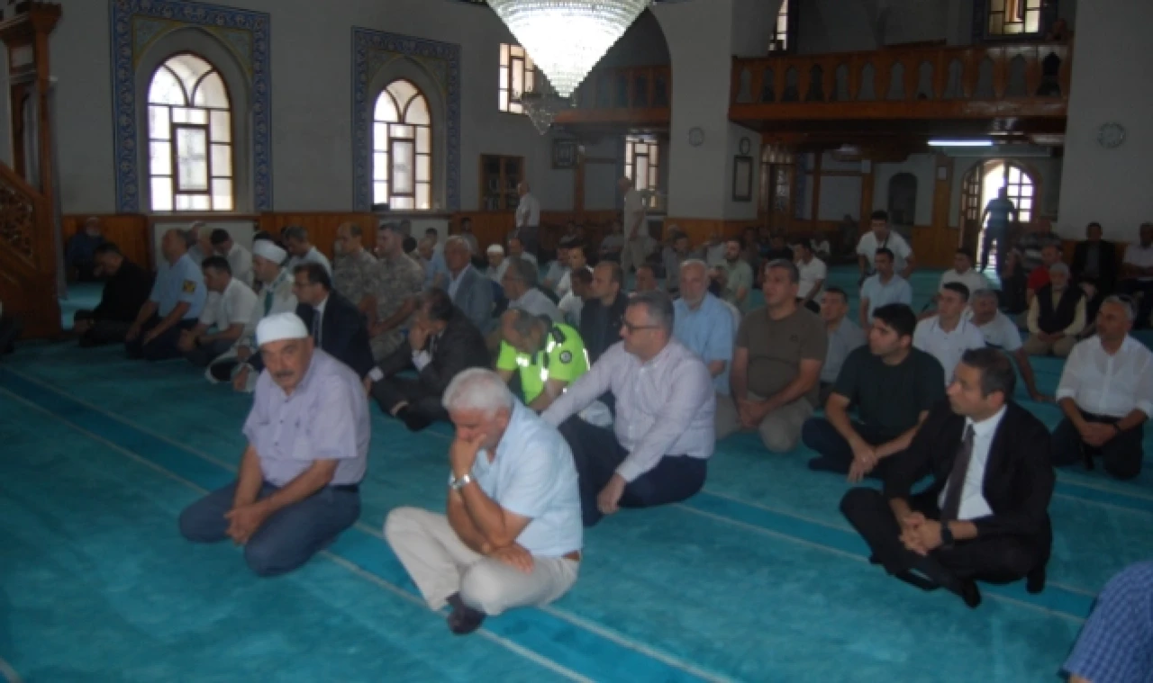 Şehitlerimiz Dualarla Anıldı