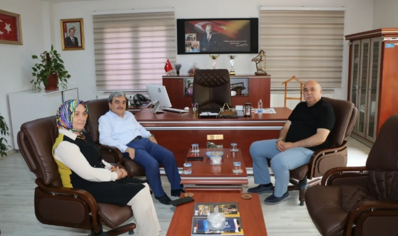 Türkmen, Gümüşhacıköy İlçe Milli Eğitim Müdürlüğü'ne ziyarette bulundu