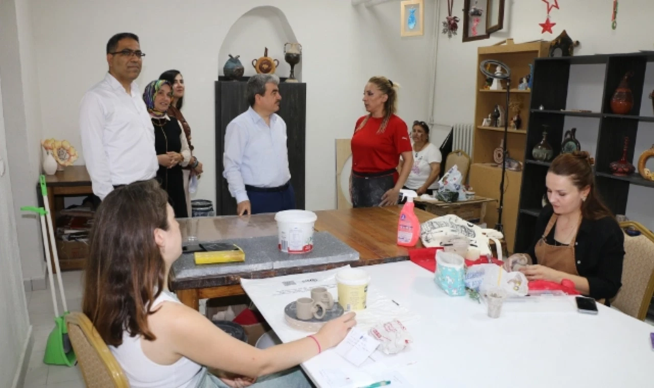 Türkmen, Olgunlaşma Enstitüsünü Ziyaret Etti