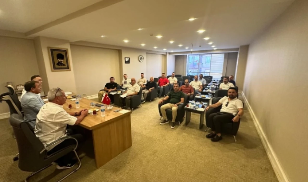 Almaç, sanayici ve esnafın sorunlarını dile getirdi