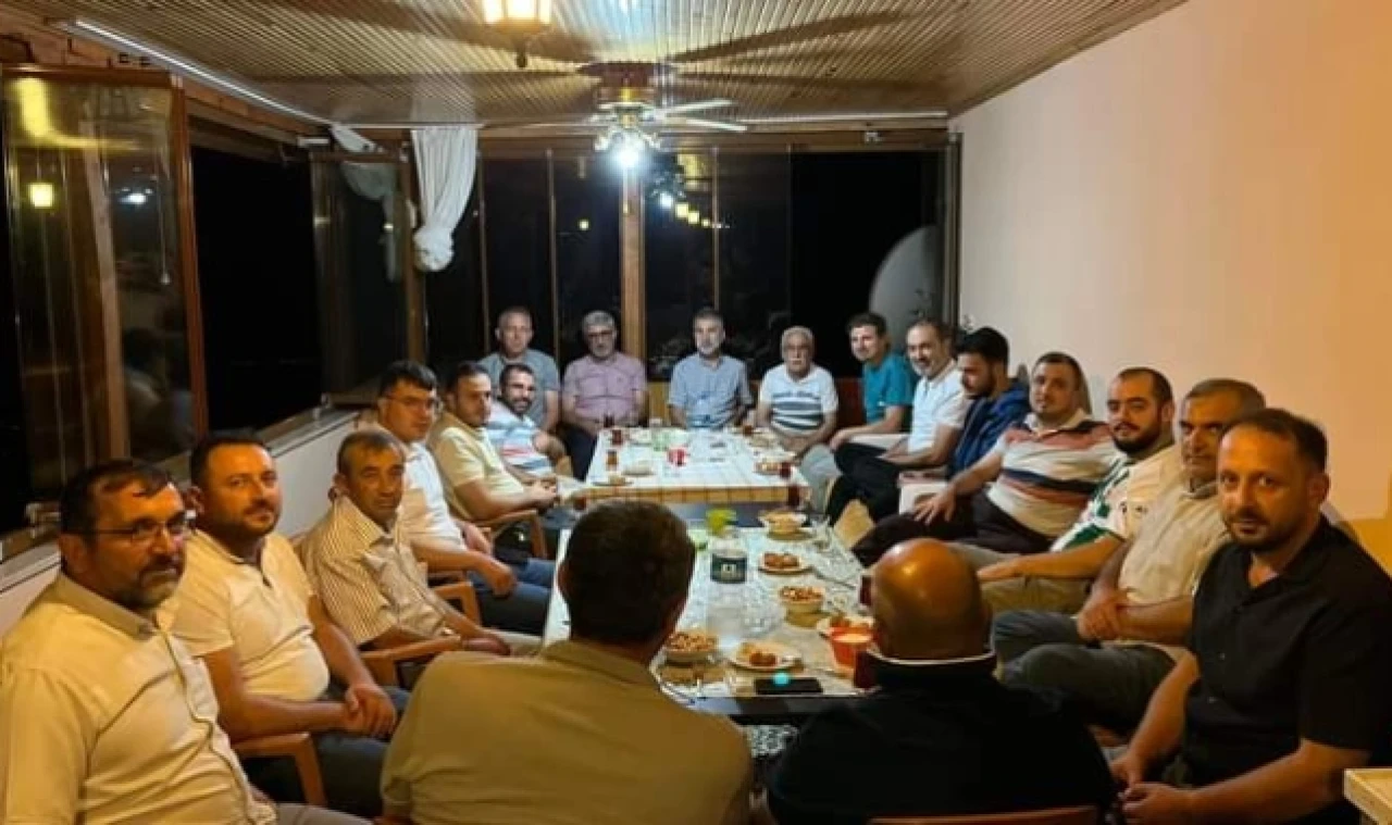 Alpay: Gazze direnişi ümmet için başlı başına bir kazanımdır!