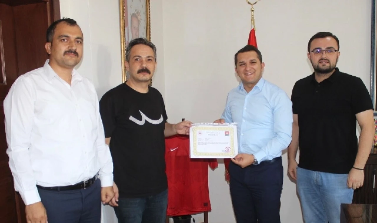 Ayvazoğlu'ndan Kartal'a veda ziyareti