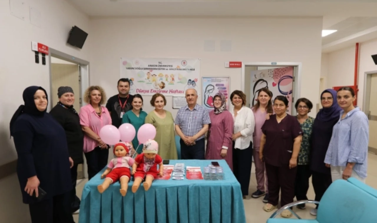 Emzirme Haftası Kapsamında Stant Kuruldu