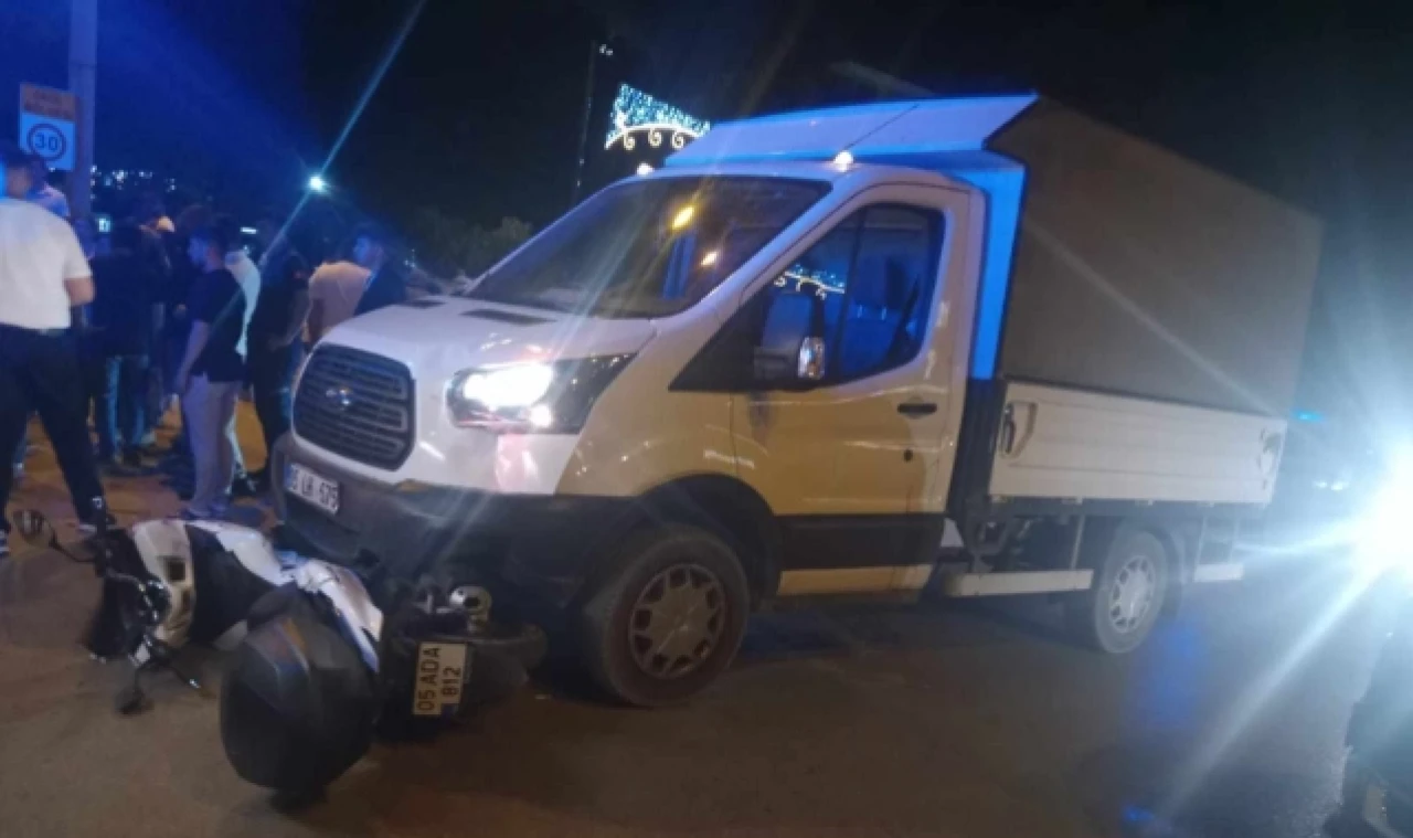 Merzifon'da kamyonet ile motosiklet çarpıştı: 2 yaralı