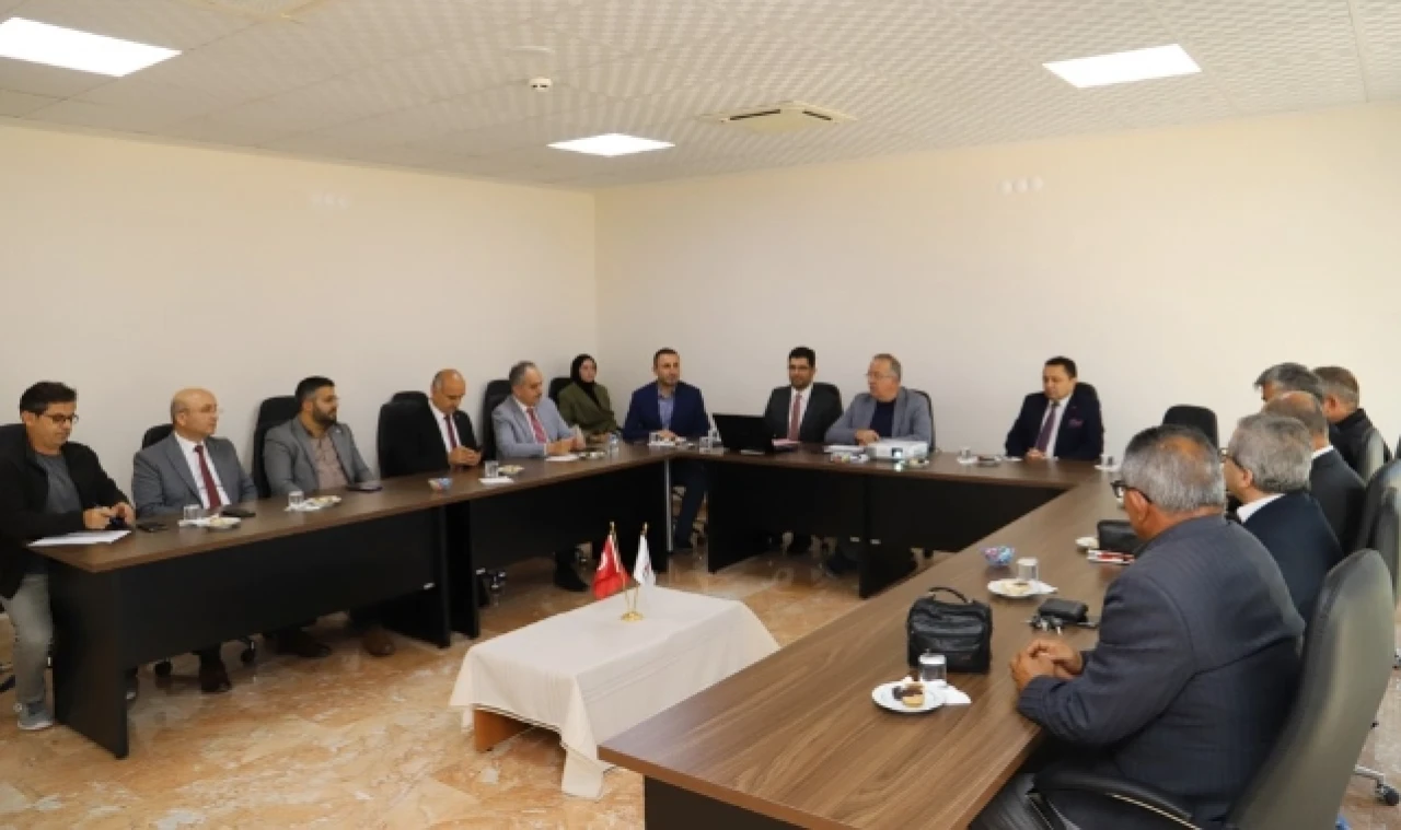 İlahiyat Fakültesi Danışma Kurulu Toplantısı Gerçekleştirildi