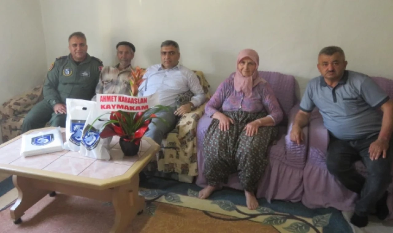Karaaslan, Şehit Cengiz Türk’ün ailesini ziyaret etti