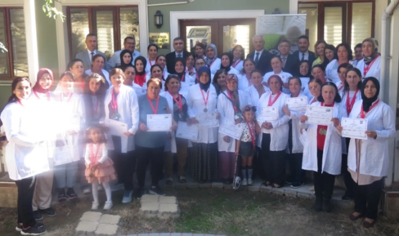 Merzifon'da 48 üretici kadın sertifika aldı