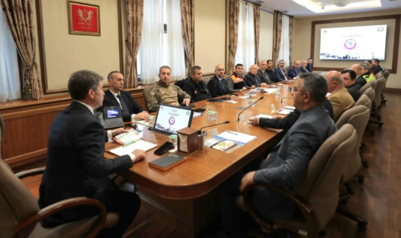 Amasya'da Trafikte Kış Mevsimi Tedbirleri Toplantısı