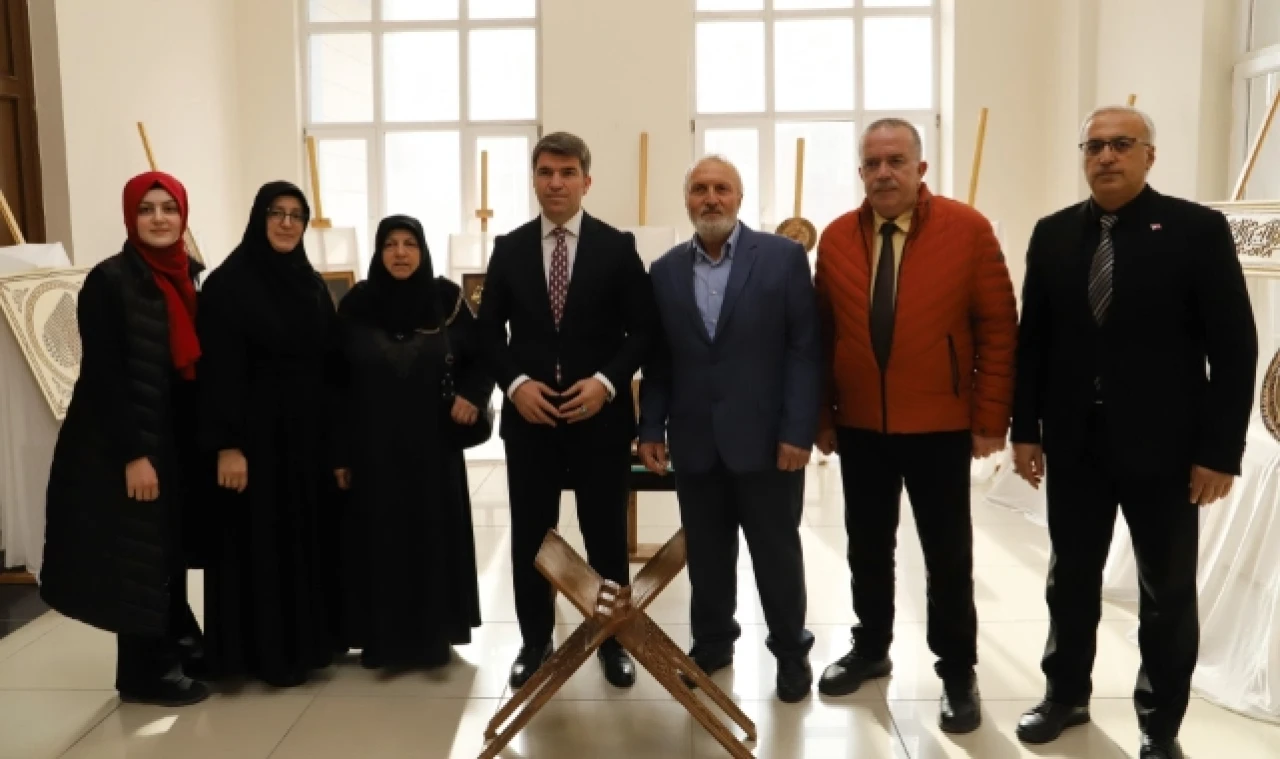 Amasya Üniversitesi'nde Necati Avcı’nın Ahşap Oyma Sergisi Açıldı