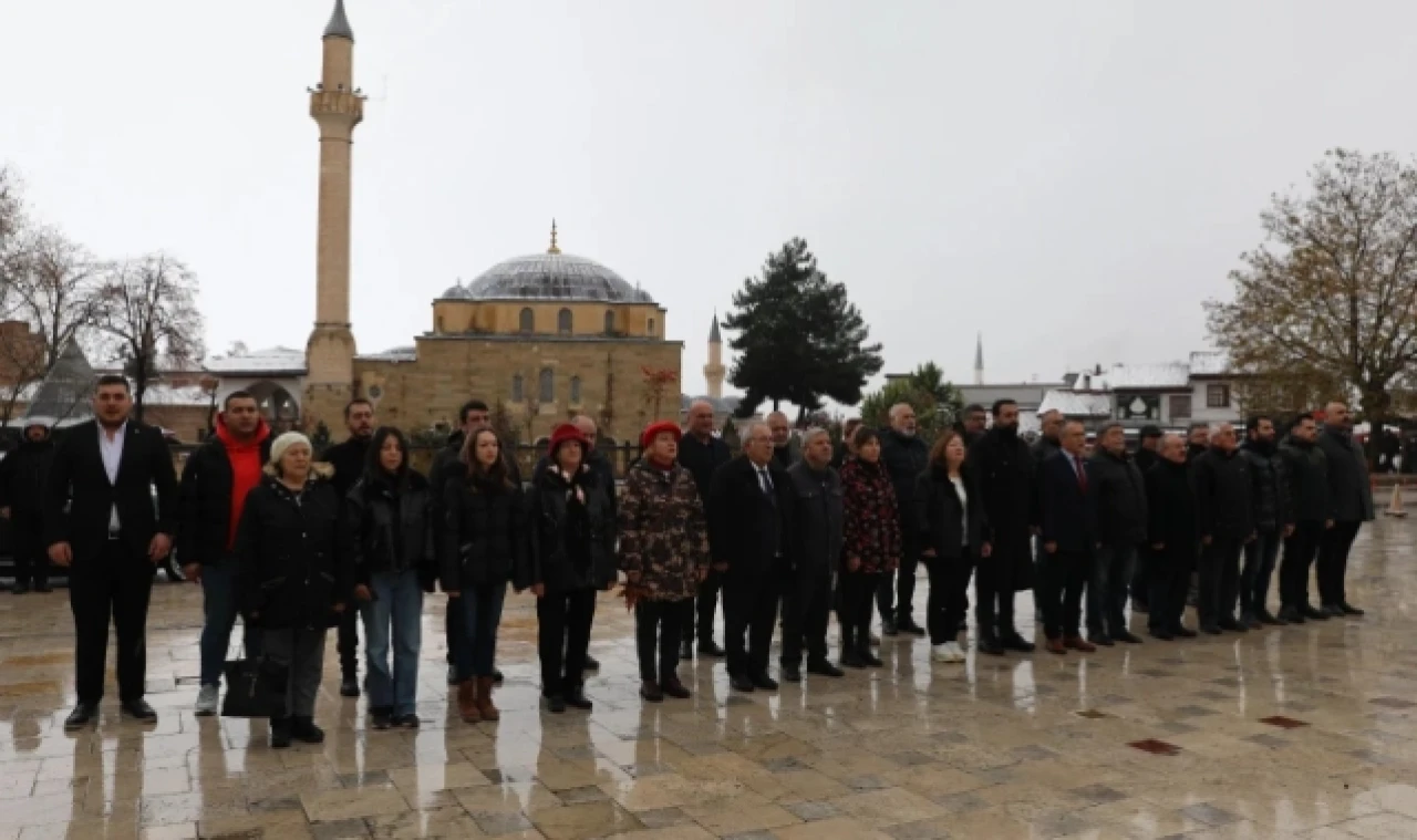 CHP'den Özel Öğretmenler Günü Kutlaması