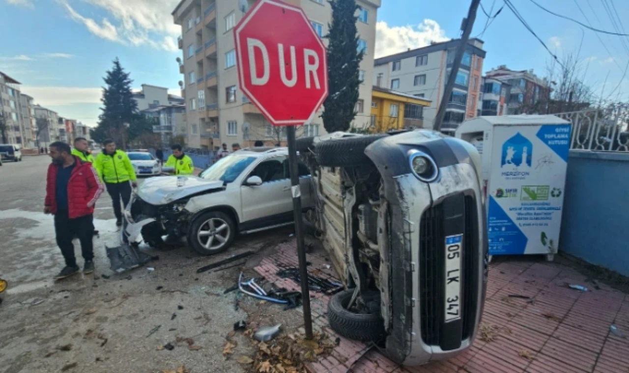 Merzifon’da Kaza: 2 Kişi Hafif Yaralandı