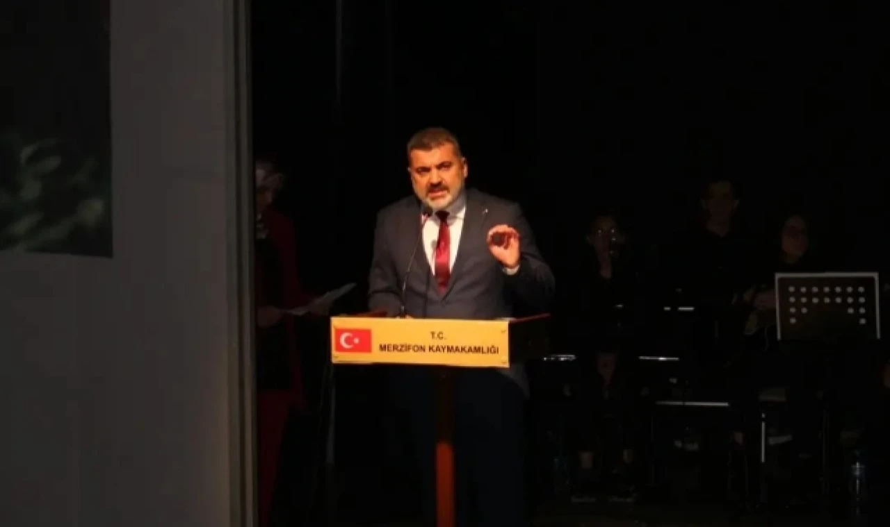 Öğretmenler Günü Kutlanıyor