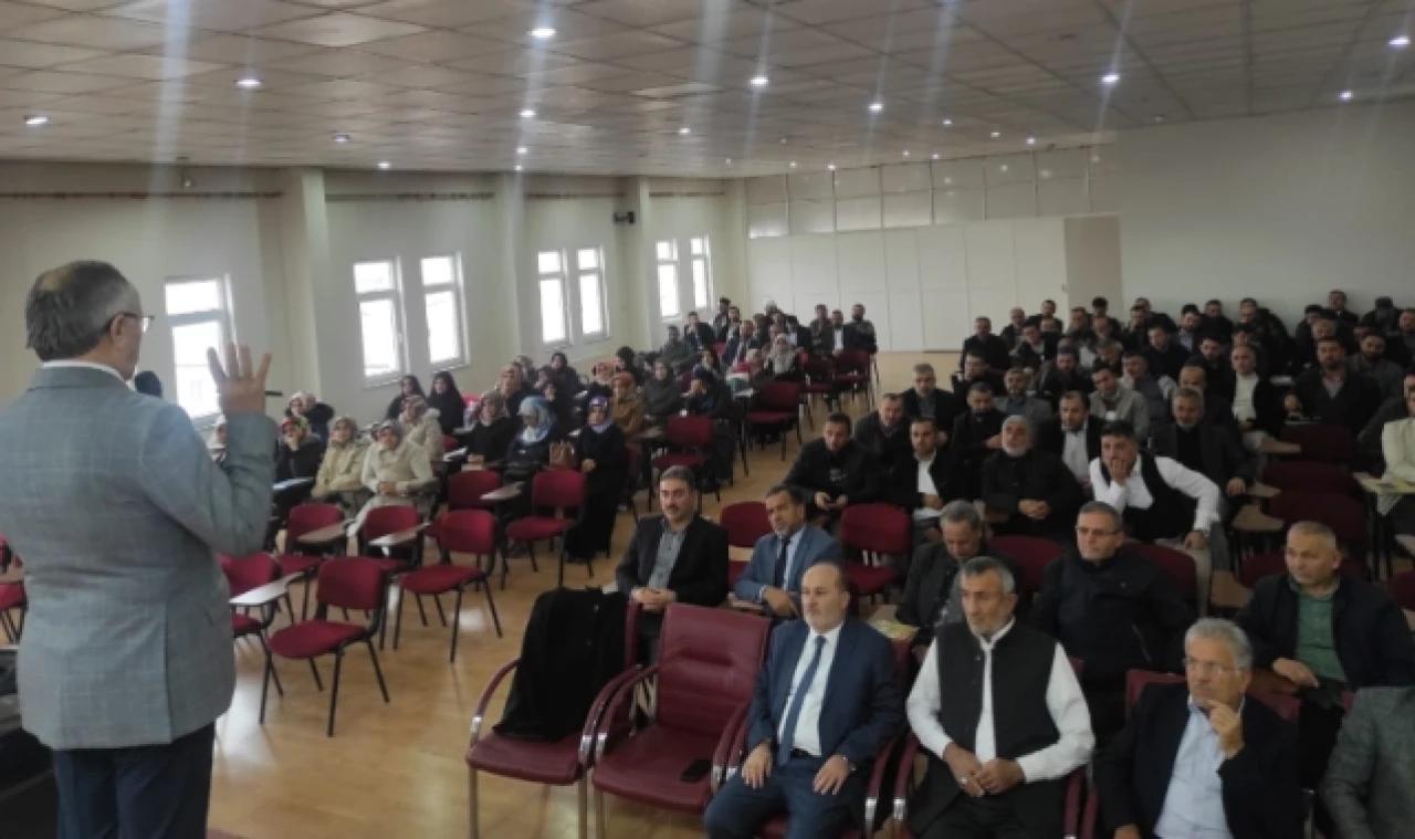 Suluova'da "Tarihten Bugüne Kudüs" Konferansı