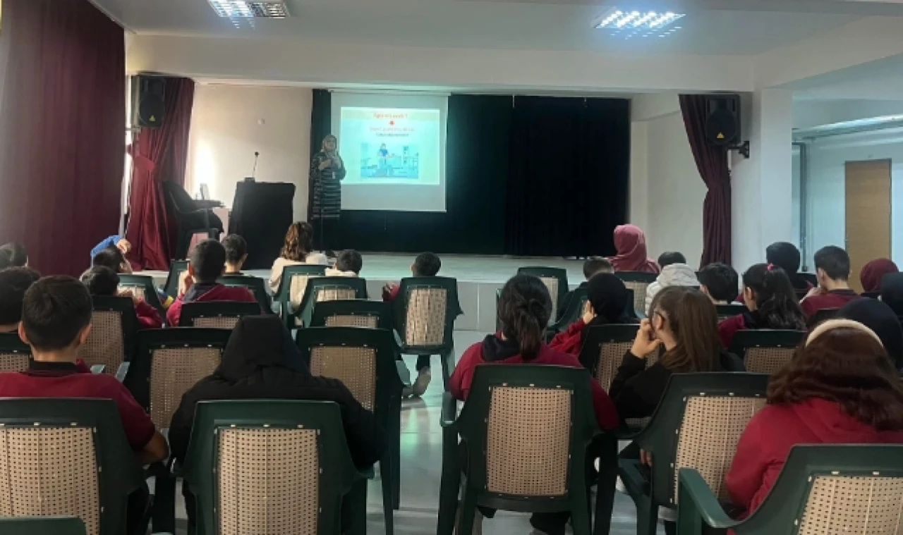 Amasya'da sağlıklı beslenme, diyabet ve fiziksel aktivite eğitimi verildi