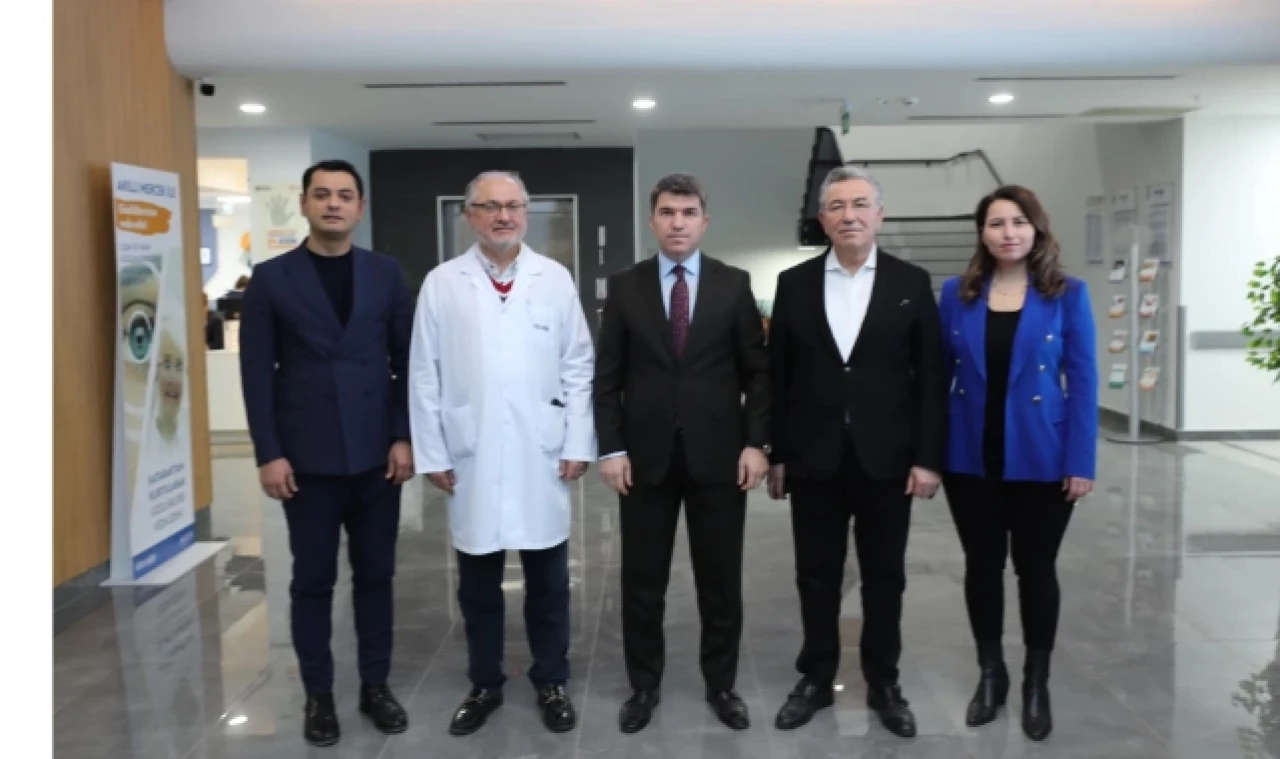 Bakan'dan Amasya Özel KOLMED Hastanesi'ne ziyaret