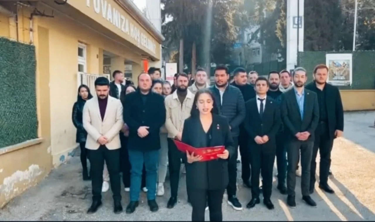 CHP Amasya İl Gençlik Kolları basın açıklaması düzenledi