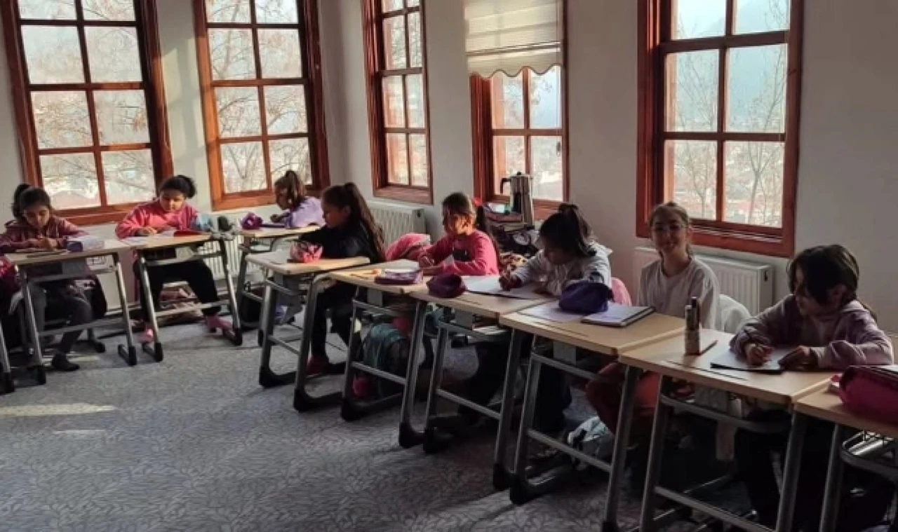 Gençler ve Çocuklar İçin Projeler Devam Ediyor