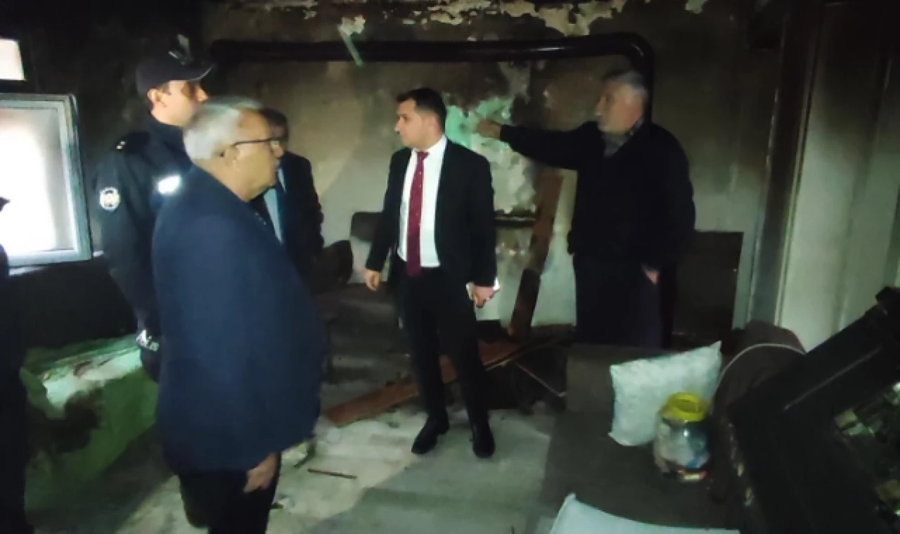 Kartal'dan yangında evi zarara uğrayan Emine teyzeye ziyaret