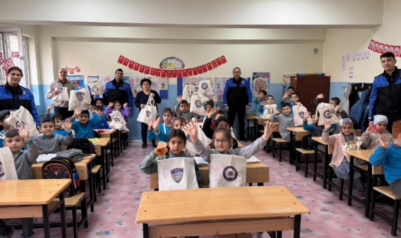 Mehmetçik İlk ve Orta Okulu’nda Kişisel Güvenlik Eğitimi