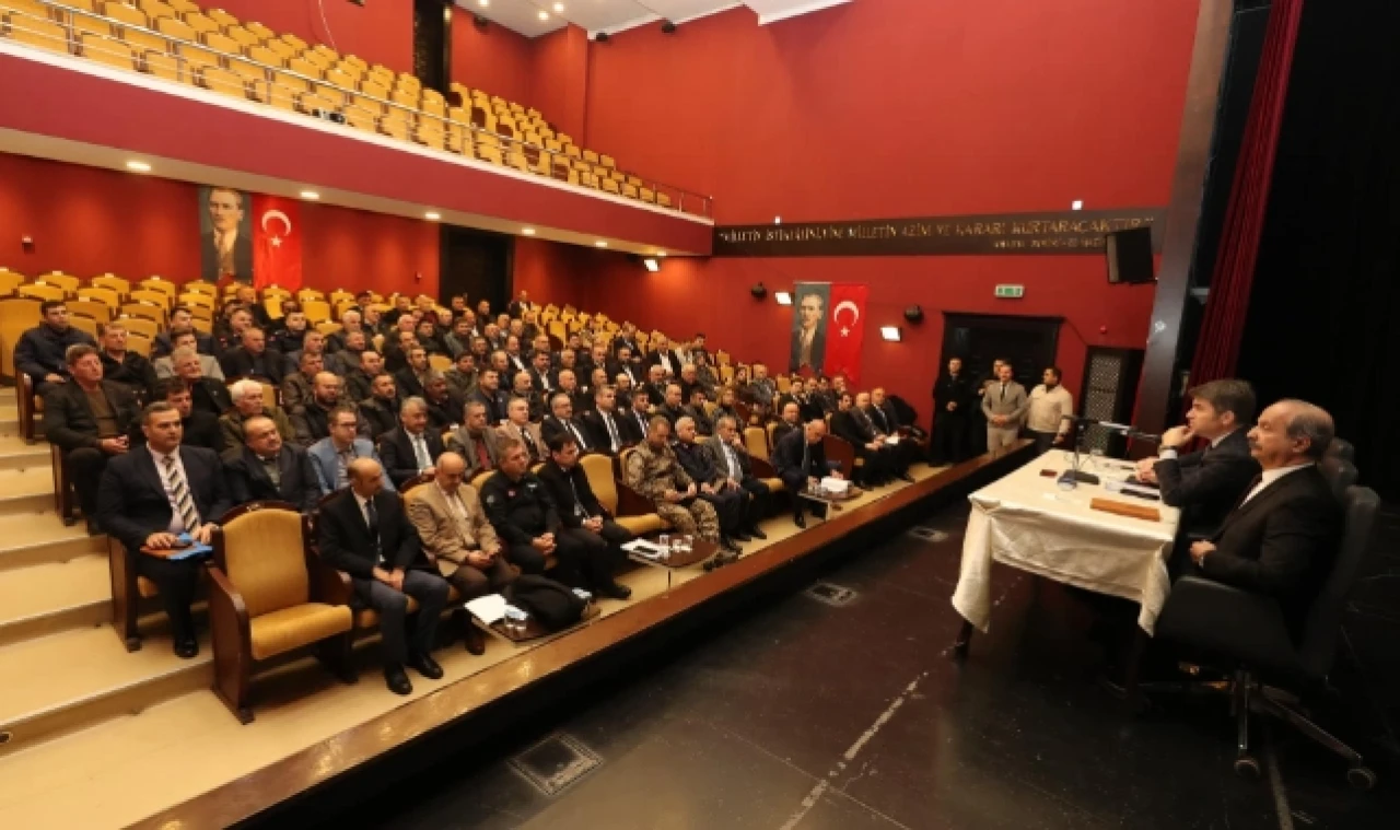 Merkez İlçe Köy Muhtarları Toplantısı Yapıldı