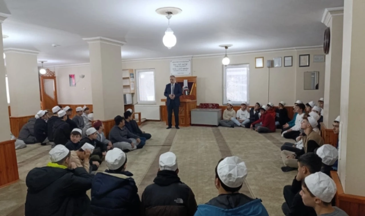 Müftü Bayram'dan Kur'an Kursu'na ziyaret
