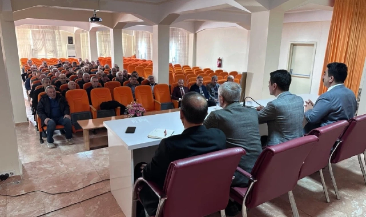 Mütevelli Heyeti seçimi ve Muhtarlar Toplantısı gerçekleştirildi.